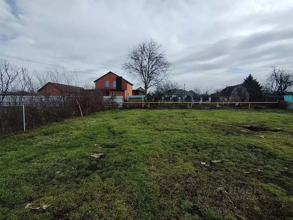 Участок в Краснодарский край, Армавир Дружба СНТ, №2 отделение, проезд ... - Фото 2