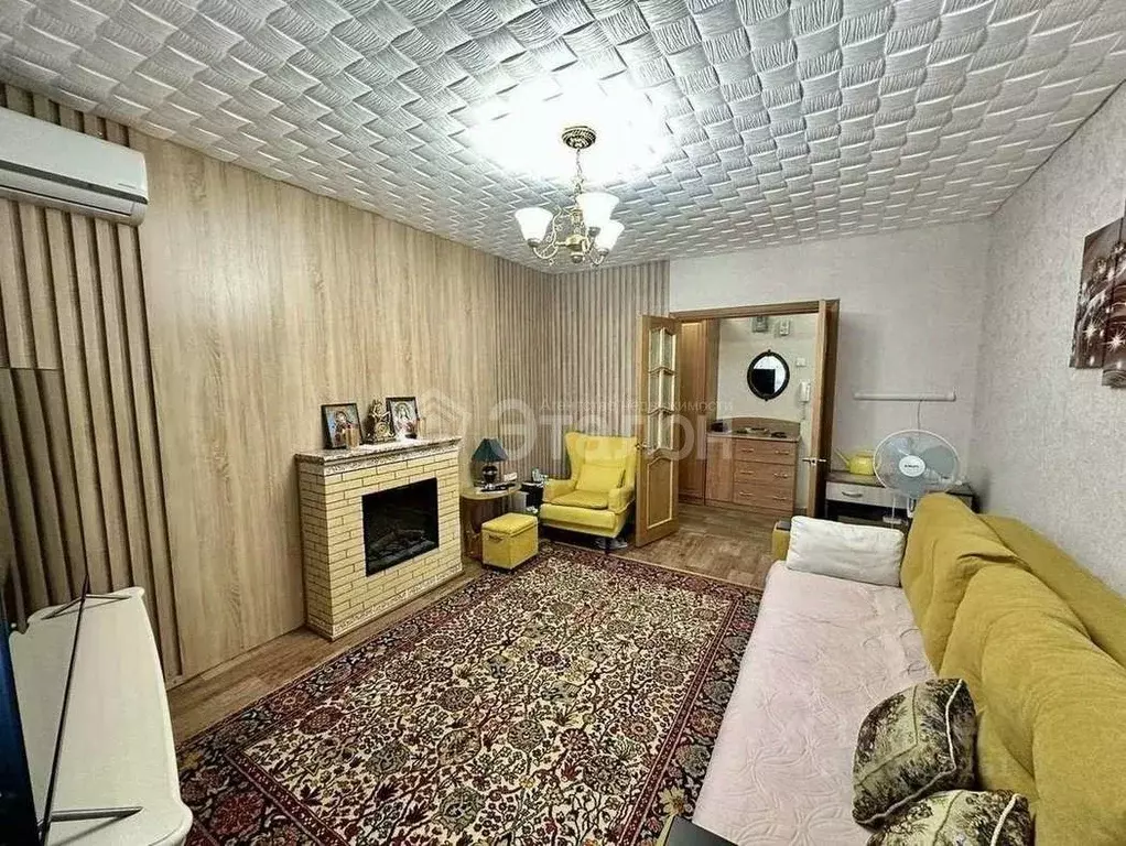 2-к кв. Волгоградская область, Волгоград ул. Кирова, 107Б (51.1 м) - Фото 2