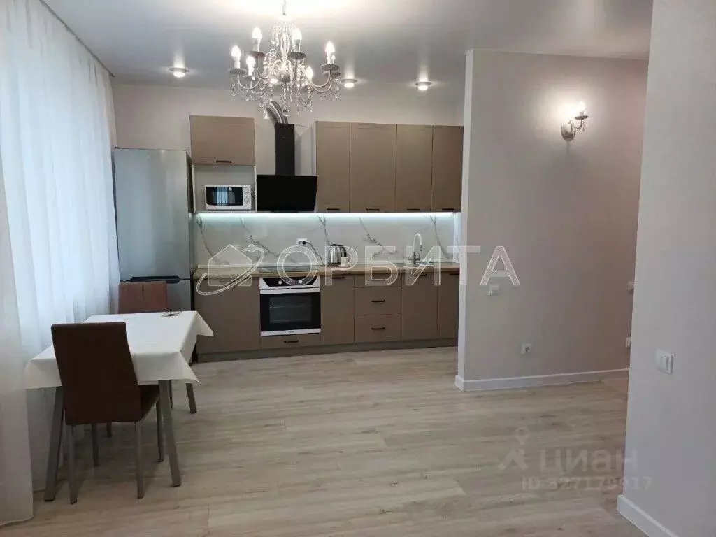 1-к кв. Тюменская область, Тюмень ул. Республики, 204к11 (45.1 м) - Фото 1