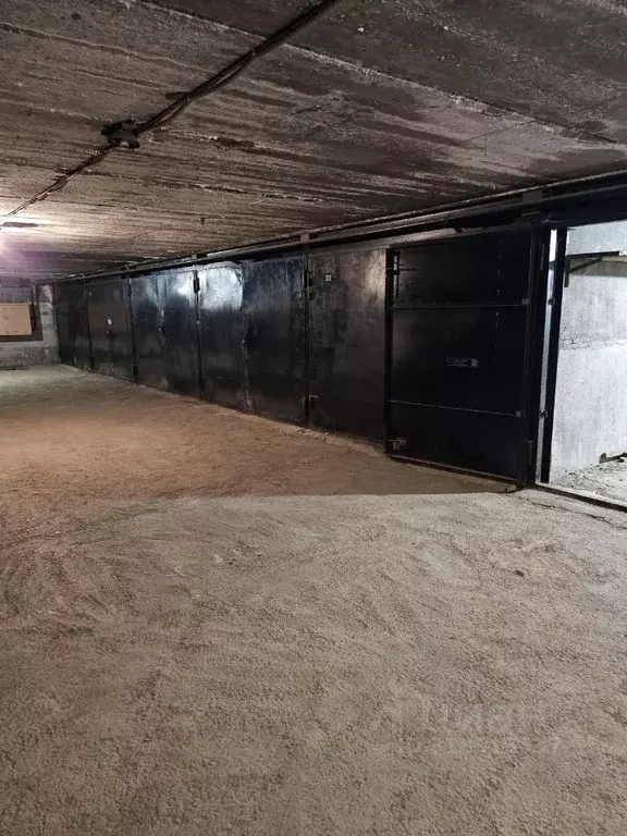 Гараж в Свердловская область, Екатеринбург ул. Родонитовая, 18А (18 м) - Фото 1