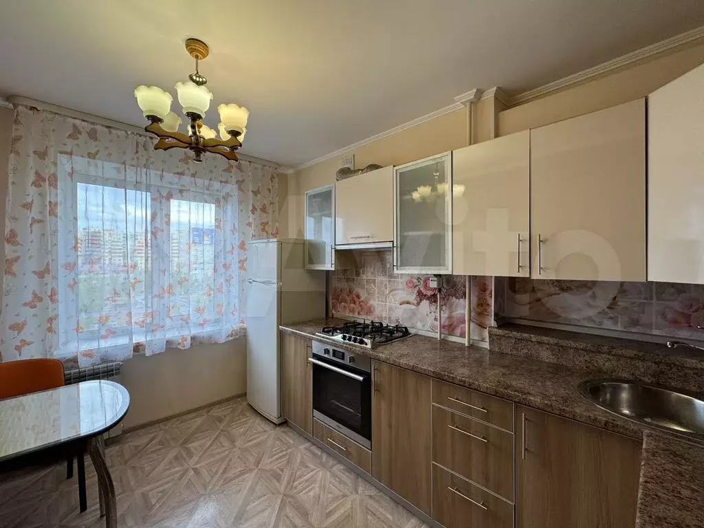 1-к. квартира, 33 м, 8/9 эт. - Фото 1