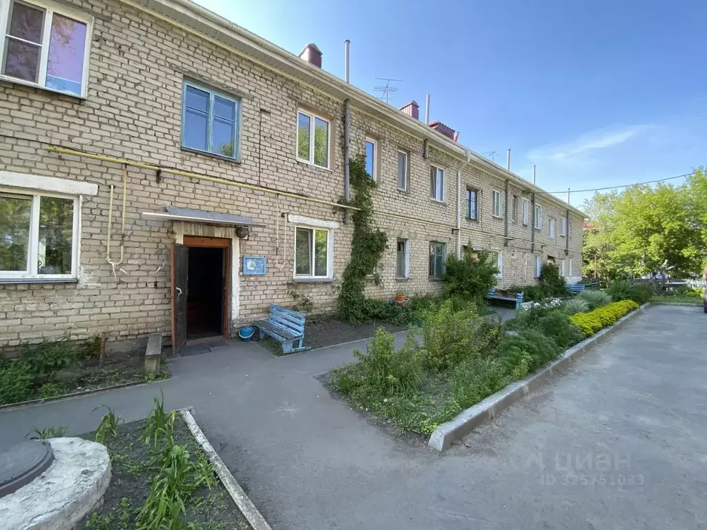 2-к кв. Курганская область, с. Кетово ул. Космонавтов, 26 (42.0 м) - Фото 1