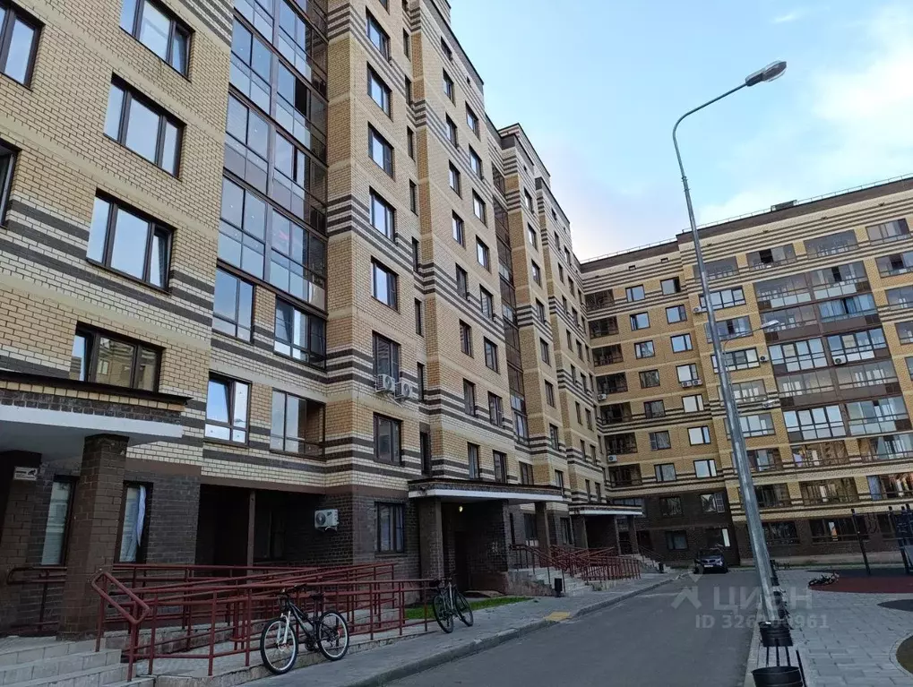 Студия Московская область, Сергиев Посад Владимирская ул., 63 (24.0 м) - Фото 1