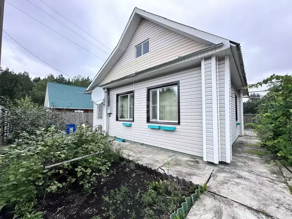 Дом в Марий Эл, Звениговский район, Кокшайское с/пос, д. Семеновка ул. ... - Фото 1