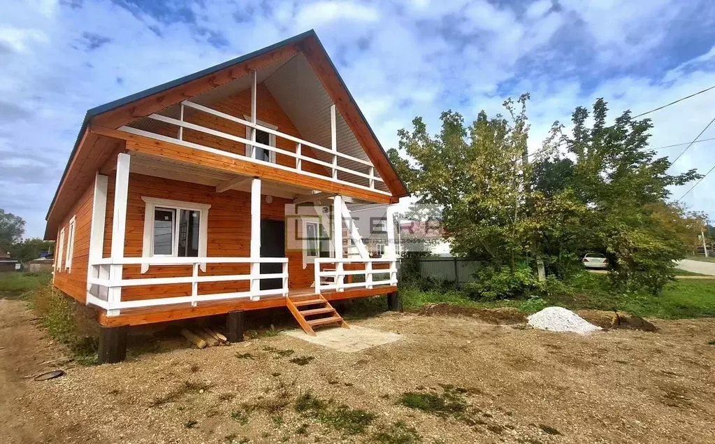 Дом в Башкортостан, с. Иглино ул. Революционная (90 м) - Фото 2