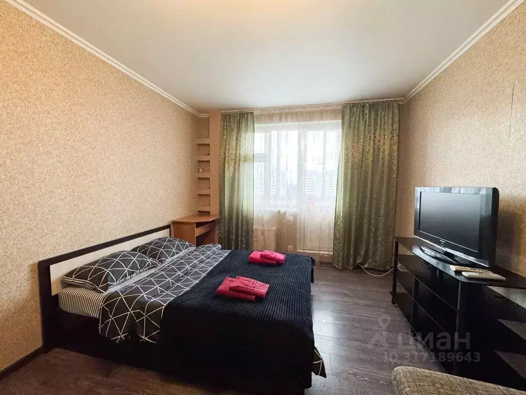 2-к кв. Московская область, Лобня бул. Лобненский, 5 (65.0 м) - Фото 0