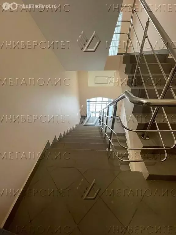 Помещение свободного назначения (556 м) - Фото 1