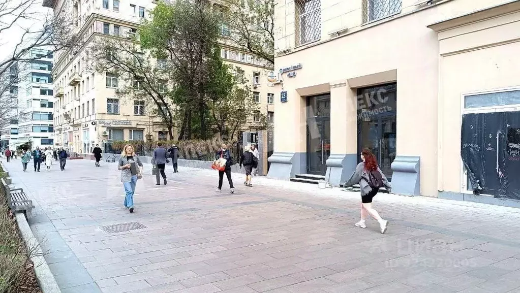 Помещение свободного назначения в Москва ул. Земляной Вал, 23С1 (139 ... - Фото 1