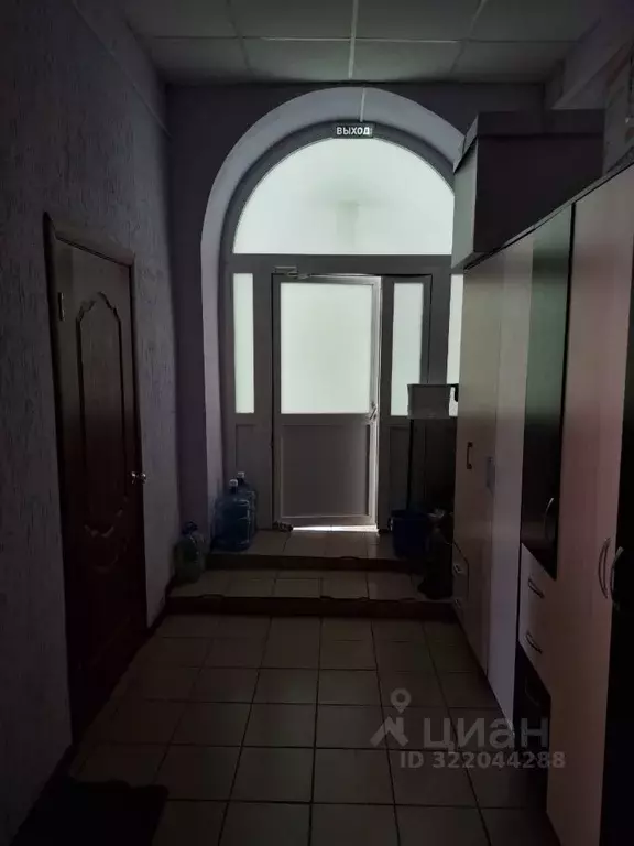 Помещение свободного назначения в Саратовская область, Вольск ... - Фото 0