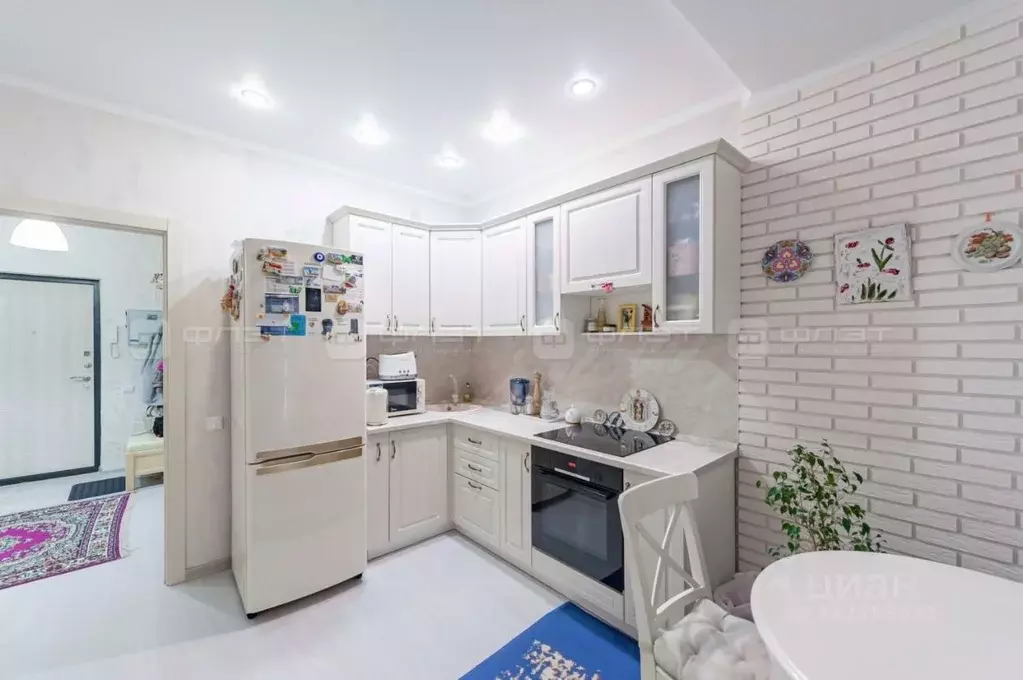 2-к кв. Татарстан, Казань Профессора Камая ул., 10к2 (64.0 м) - Фото 2