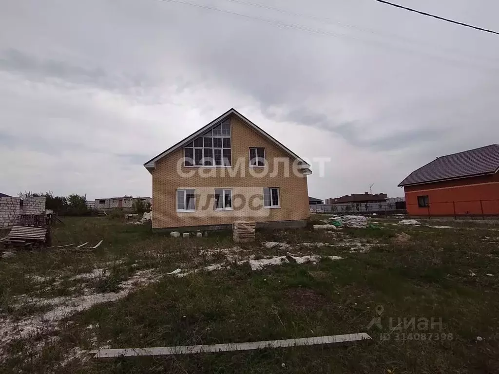 Коттедж в Белгородская область, Старый Оскол просп. Александра ... - Фото 1