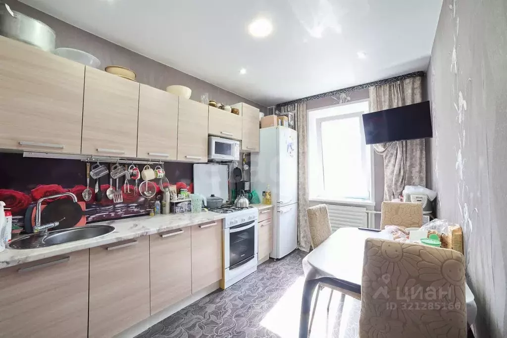 2-к кв. Башкортостан, Стерлитамак Патриотическая ул., 100 (50.8 м) - Фото 1