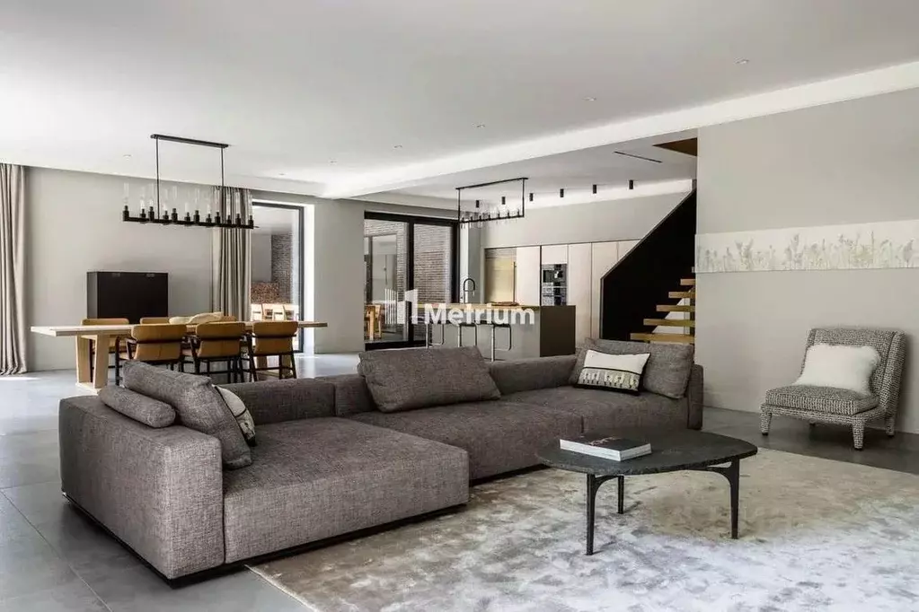 Коттедж в Московская область, Одинцовский городской округ, пос. дома ... - Фото 1