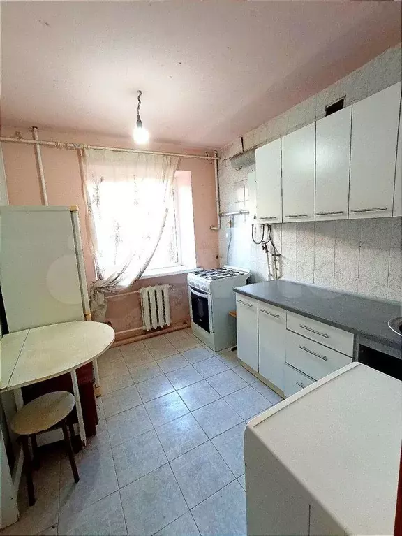 1-к. квартира, 30 м, 1/5 эт. - Фото 0