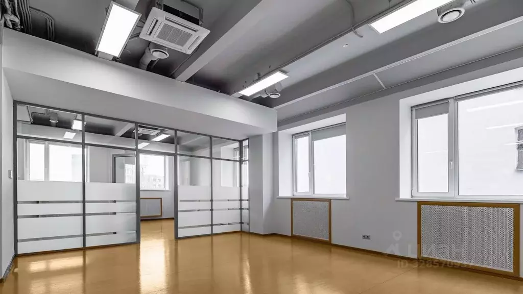 Офис в Санкт-Петербург Московский просп., 60/129 (1020 м) - Фото 1