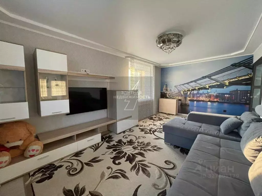 2-к кв. Татарстан, Казань ул. Латышских Стрелков, 39 (55.0 м) - Фото 1