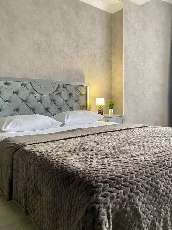 1-к кв. Ставропольский край, Ессентуки ул. Луначарского, 24А (50.0 м) - Фото 0