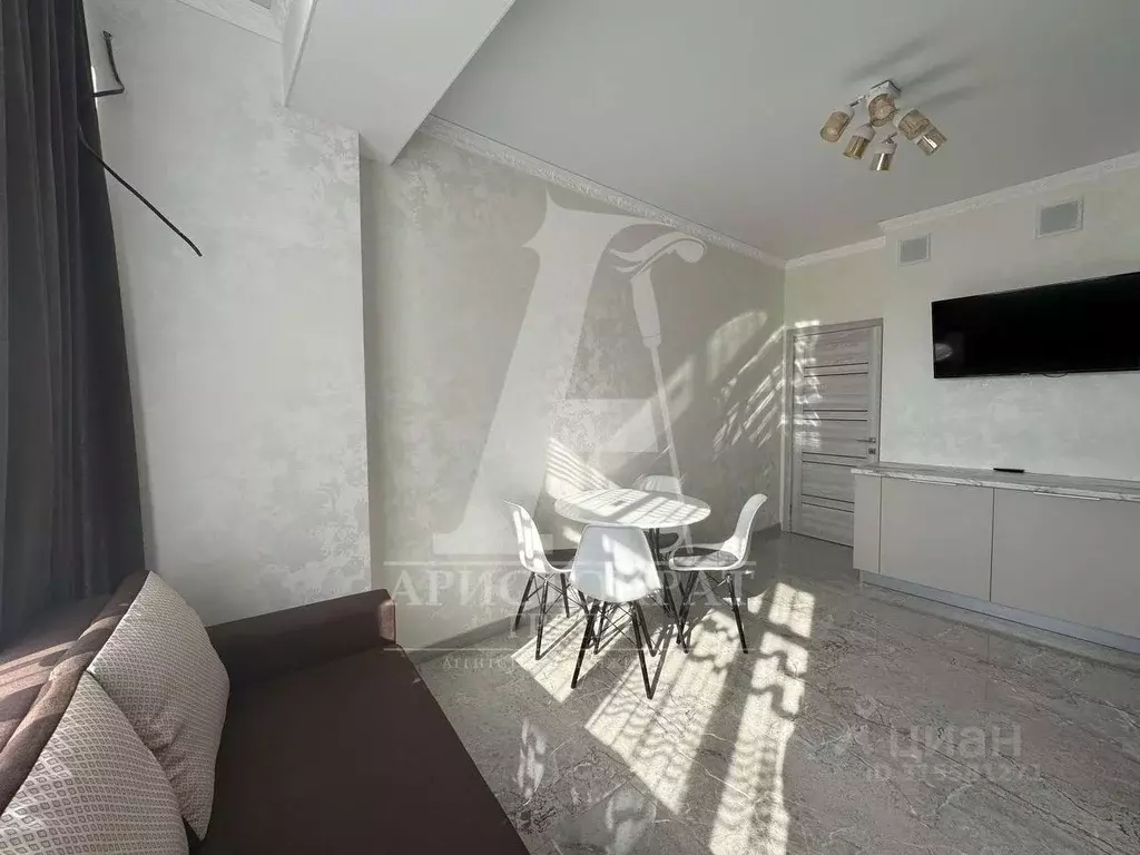 2-к кв. Ставропольский край, Ессентуки Никольская ул., 19к1 (64.0 м) - Фото 1