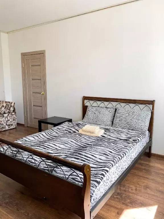 2-к кв. Калужская область, Калуга ул. Маршала Жукова, 23А (57.0 м) - Фото 2