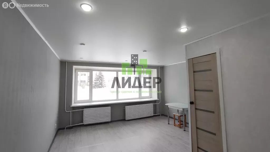 1к в -комнатной квартире (24.3 м) - Фото 0