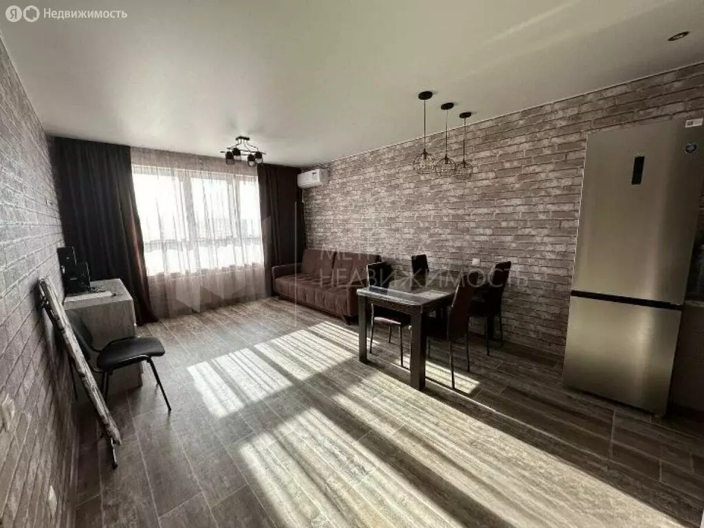 1-комнатная квартира: Тюмень, улица Павла Никольского, 2 (47.3 м) - Фото 1