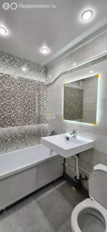 2-комнатная квартира: Пенза, улица Островского, 7 (46.1 м) - Фото 1