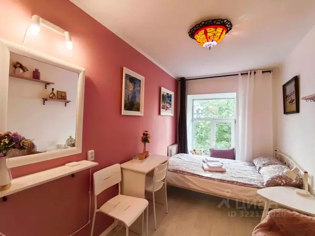 Комната Санкт-Петербург Малая Морская ул., 16 - Фото 1