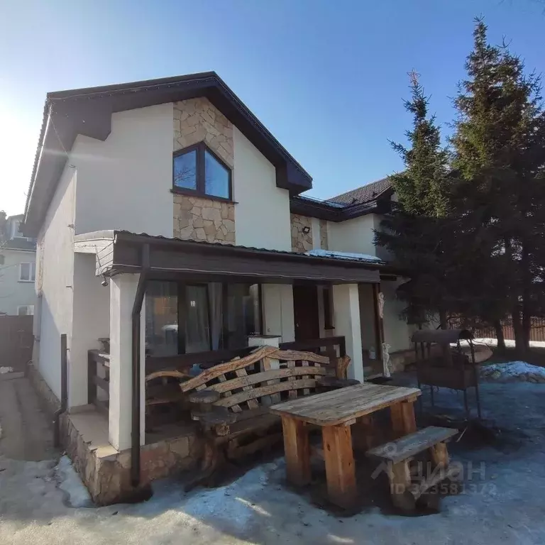 Дом в Санкт-Петербург ул. Есенина, 28к2Б (223 м) - Фото 1