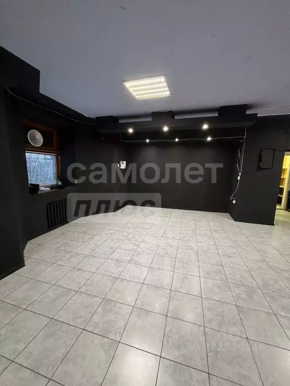 Дом в Крым, Симферополь пл. Ленина (64 м) - Фото 1