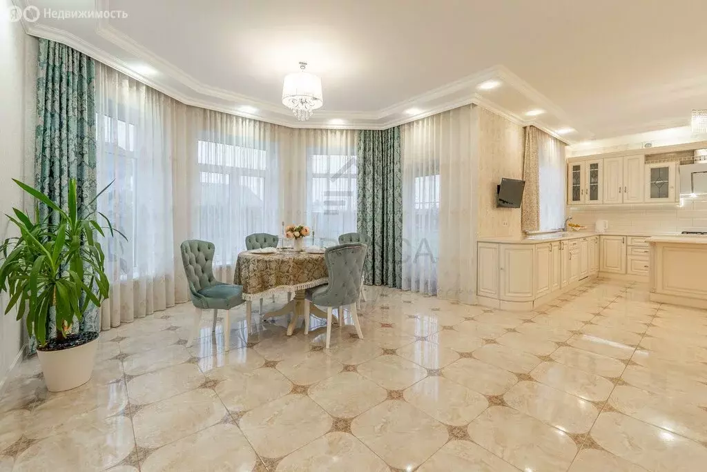 Дом в посёлок Александровская, Краснокутская улица, 27к8 (400 м) - Фото 1