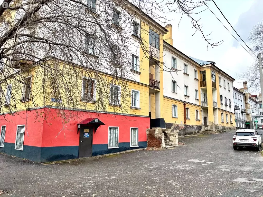 3-комнатная квартира: Прокопьевск, Пролетарская улица, 4 (78.3 м) - Фото 0