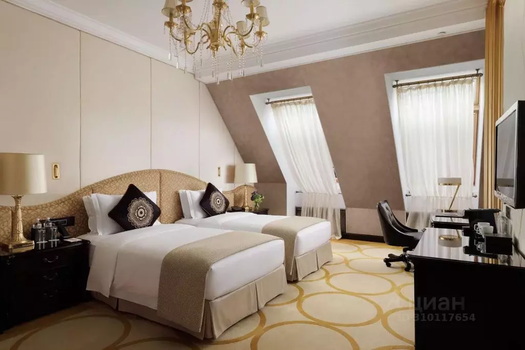 Комната Москва Никольская ул., 12 (35.0 м) - Фото 1