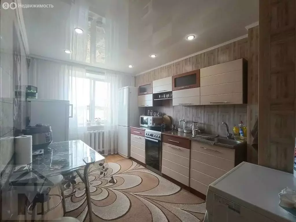 1-комнатная квартира: посёлок городского типа Курагино, улица ... - Фото 1