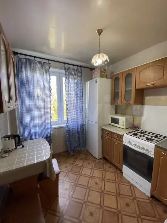 1-к. квартира, 30 м, 2/5 эт. - Фото 0