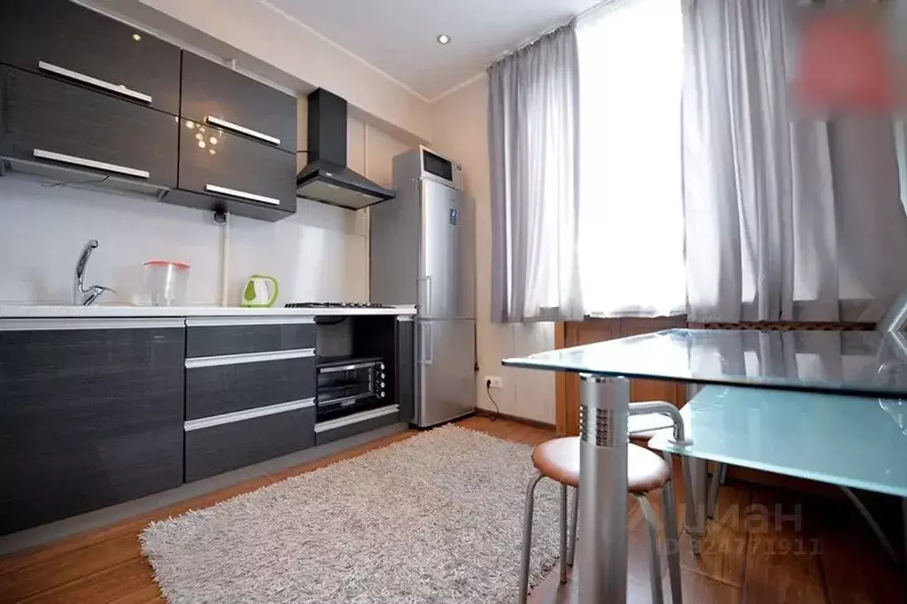 2-к кв. Челябинская область, Челябинск просп. Ленина, 30 (56.0 м) - Фото 1