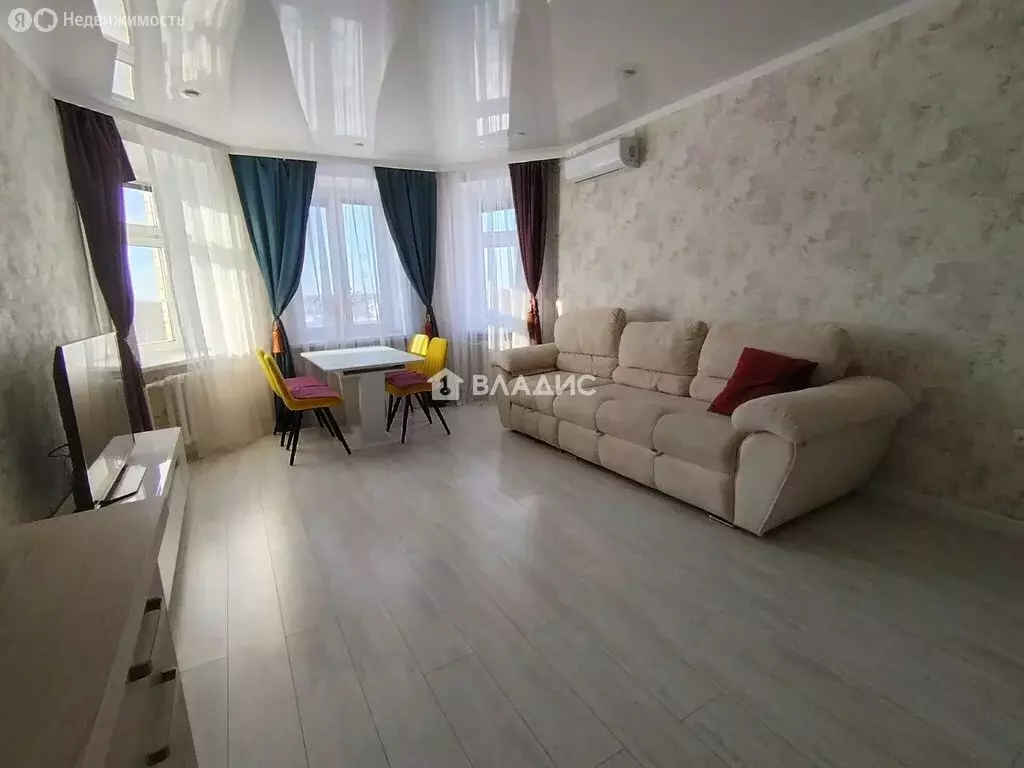 1-комнатная квартира: Тобольск, микрорайон 7А, 27 (48.7 м) - Фото 2