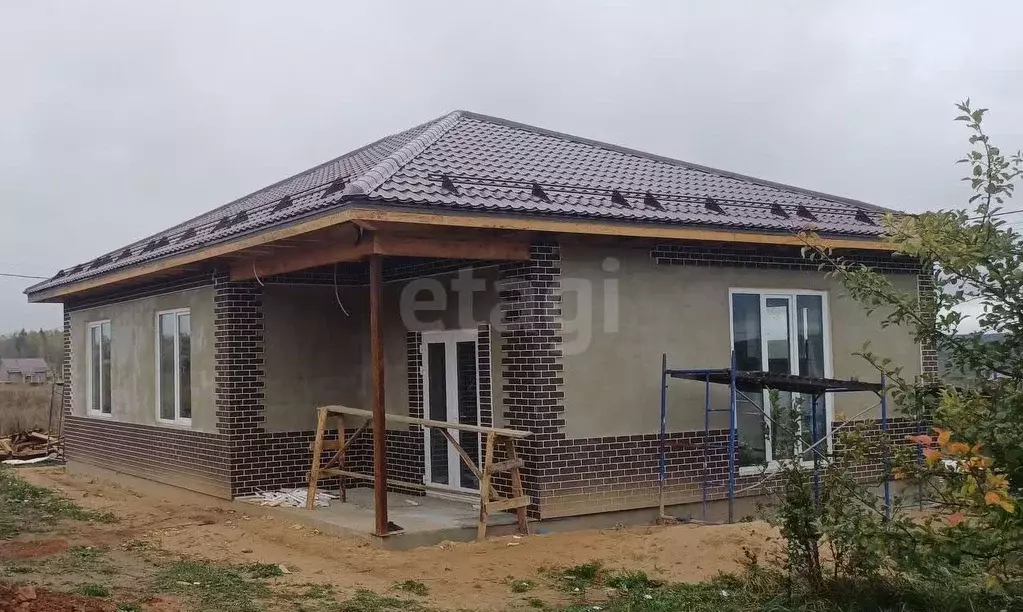 Дом в Тверская область, Калининский муниципальный округ, д. ... - Фото 1