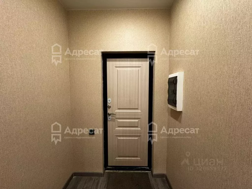 Дом в Волгоградская область, Волгоград бул. Сиреневый (120 м) - Фото 1