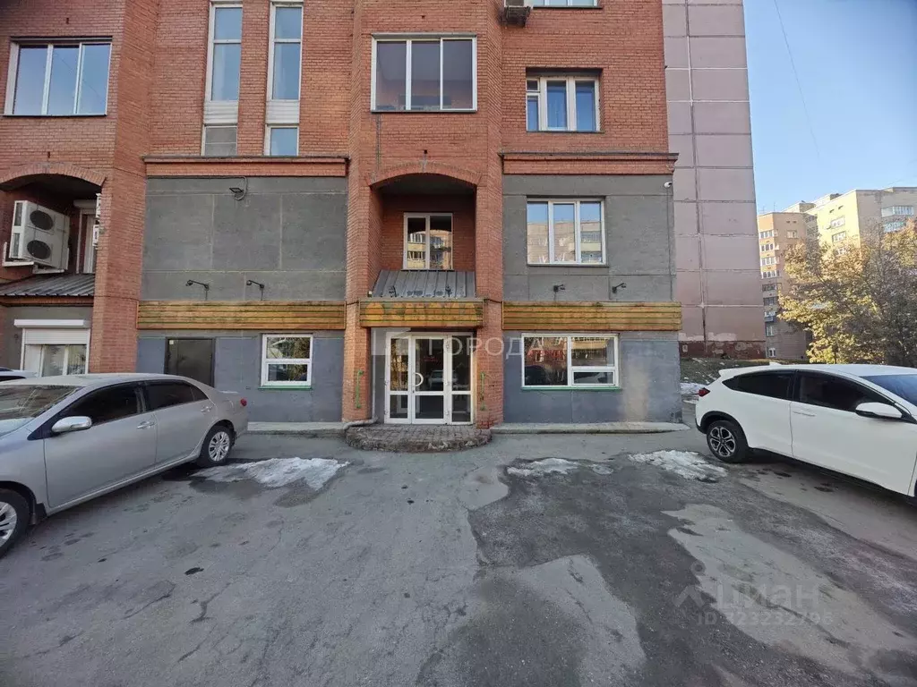 Помещение свободного назначения в Новосибирская область, Новосибирск ... - Фото 0