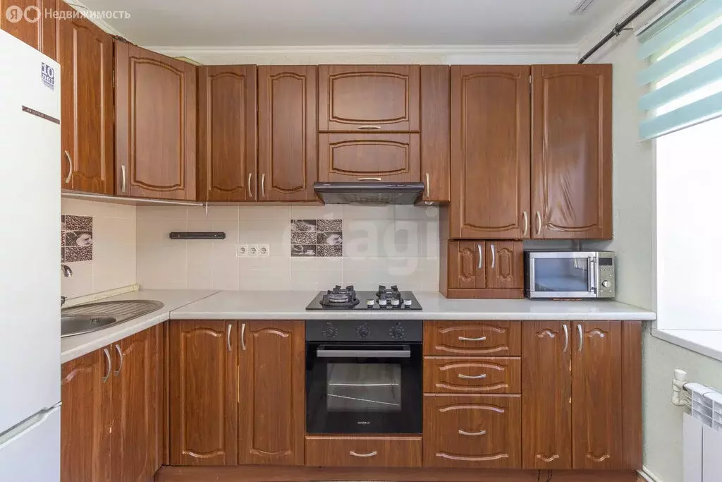 1-комнатная квартира: село Троицкое, микрорайон Ясная Поляна, Школьный ... - Фото 2