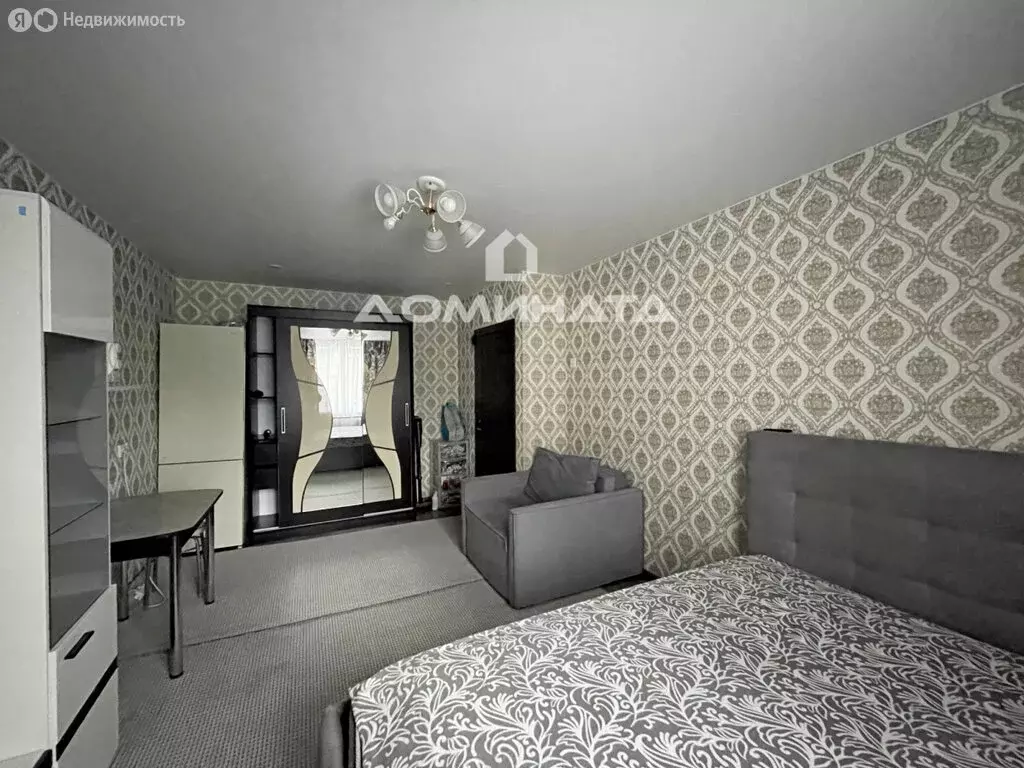 1к в 8-комнатной квартире (17.4 м) - Фото 1