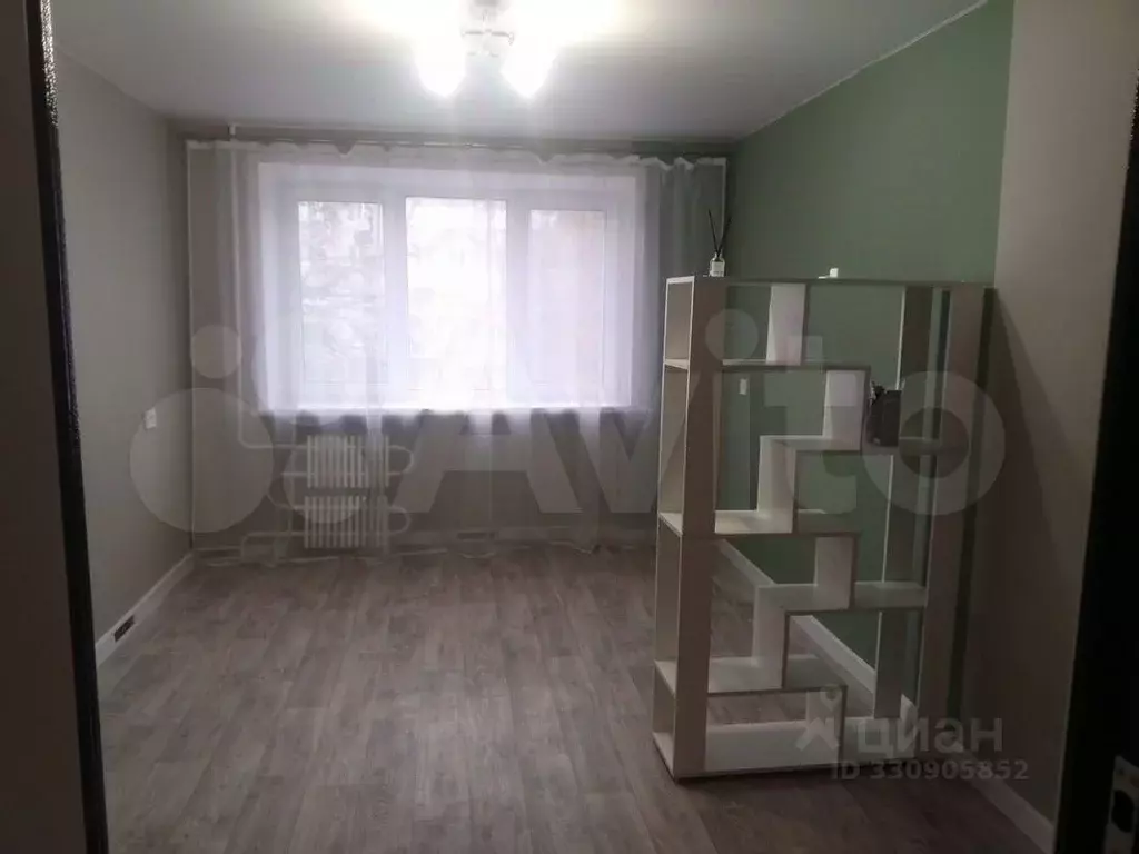 Комната Белгородская область, Старый Оскол Горняк мкр, 18 (14.0 м) - Фото 2
