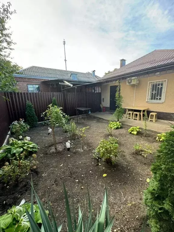 Дом в Ставропольский край, Пятигорск ул. 10-й Гвардейской Стрелковой ... - Фото 1