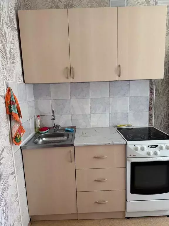 2-к. квартира, 65 м, 1/10 эт. - Фото 1
