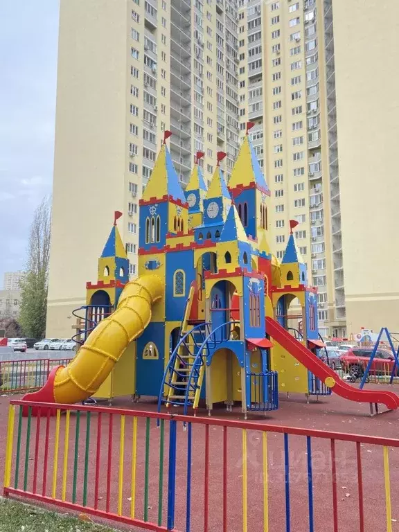 2-к кв. Саратовская область, Саратов ул. Имени В.Н. Симбирцева, 40 ... - Фото 1