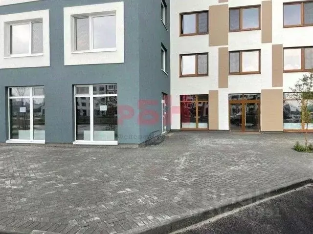 Торговая площадь в Тюменская область, Тюмень ул. Стройотрядовская, 12 ... - Фото 1