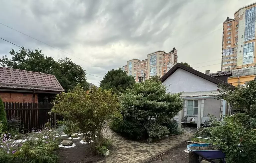 Дом в Краснодарский край, Краснодар Центральный мкр, проезд 1-й ... - Фото 1