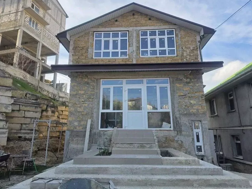 Дом в Севастополь ул. Ручьевая, 13 (150 м) - Фото 1