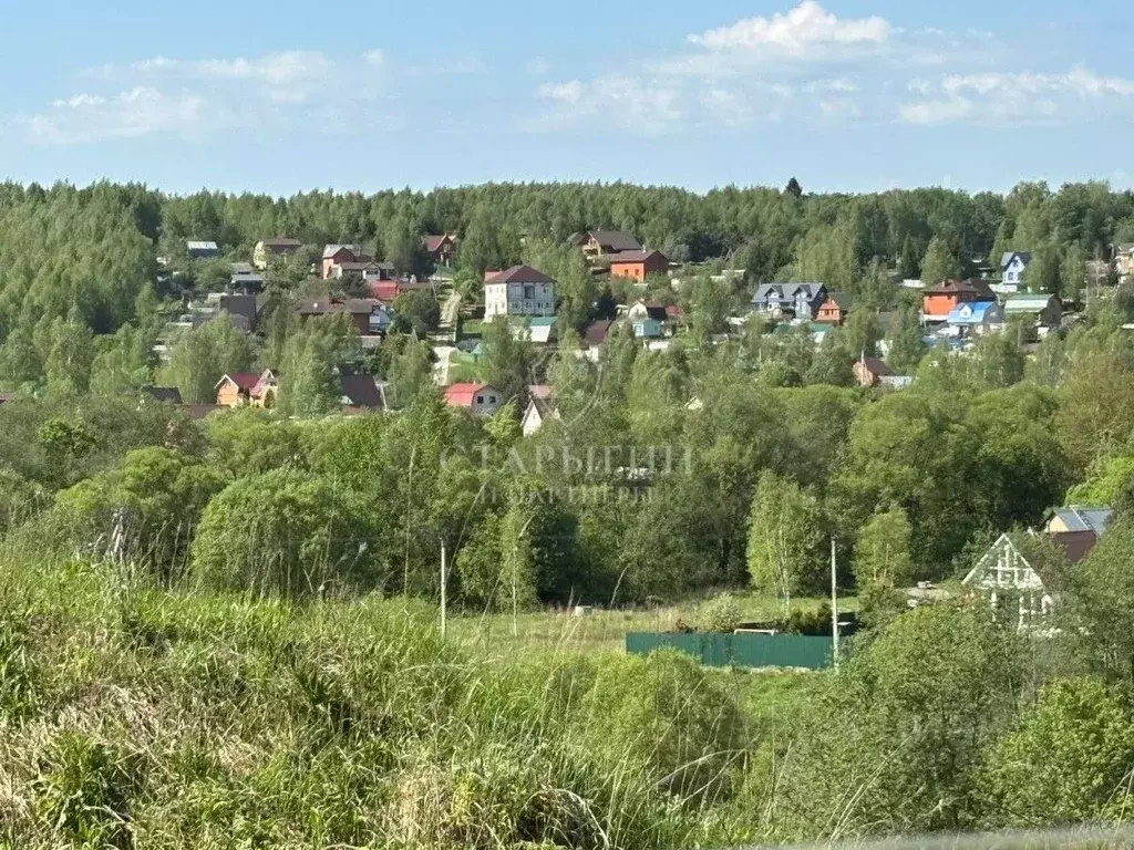 Участок в Московская область, Наро-Фоминский городской округ, д. ... - Фото 1