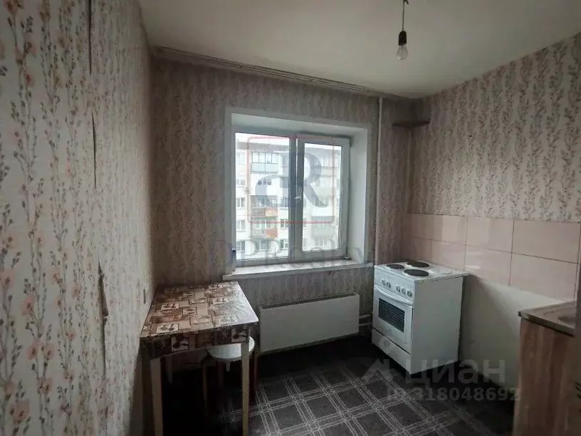 1-к кв. Кемеровская область, Новокузнецк ул. Тореза, 2А (30.5 м) - Фото 0